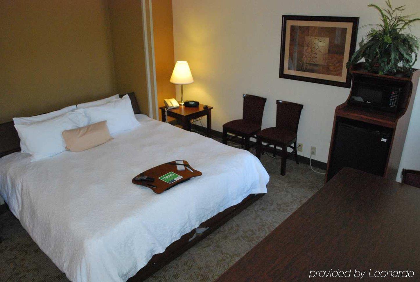 Hampton Inn By Hilton Of Kuttawa Eddyville Стая снимка